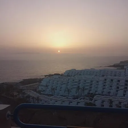 Ocean View Deluxe With Sunset Balcony And Pool 公寓 帕莱索海滩